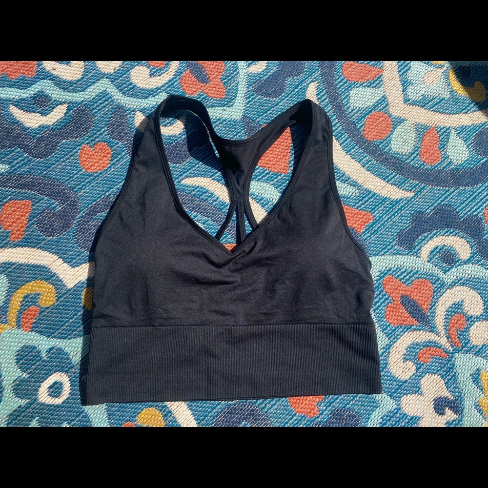 PINK light weight bra *new*